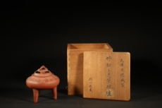 Вазы для цветов 清代老物件 紫砂竹节钮诗文三足熏炉 古玩古董文房紫砂香炉摆件