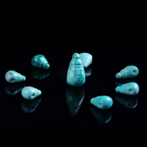 Природная руда, бирюзовые бусины, подвеска, защитный амулет, пряжка, резьба по камню, тройник