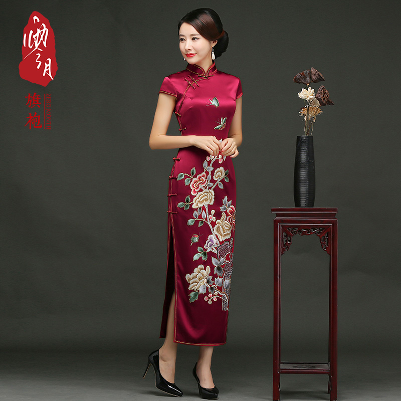 Zero Moon Qipao Red Long Version Genuine Mulberry Silk Wedding Mother Mother-in-law Dress Qipao Gown Dress Long Version of the New