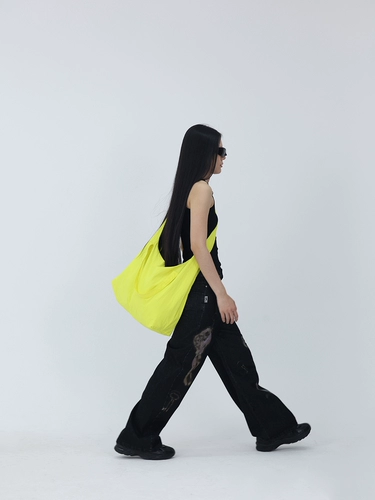 Mei 伢 fuzzykon graffiti Рендеринг углеродного черного, старая вода для мытья прямой золотой джинсы ключ