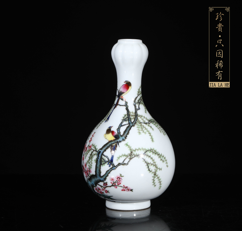 Jia lage YangShiQi the qing qianlong spring apricot and name LiuYan figure garlic bottles of jingdezhen porcelain desktop furnishing articles