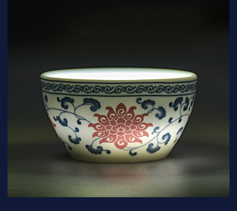 Jingdezhen blue and white ceramics bound branch lotus youligong master cup single CPU kung fu tea tea cups ornaments