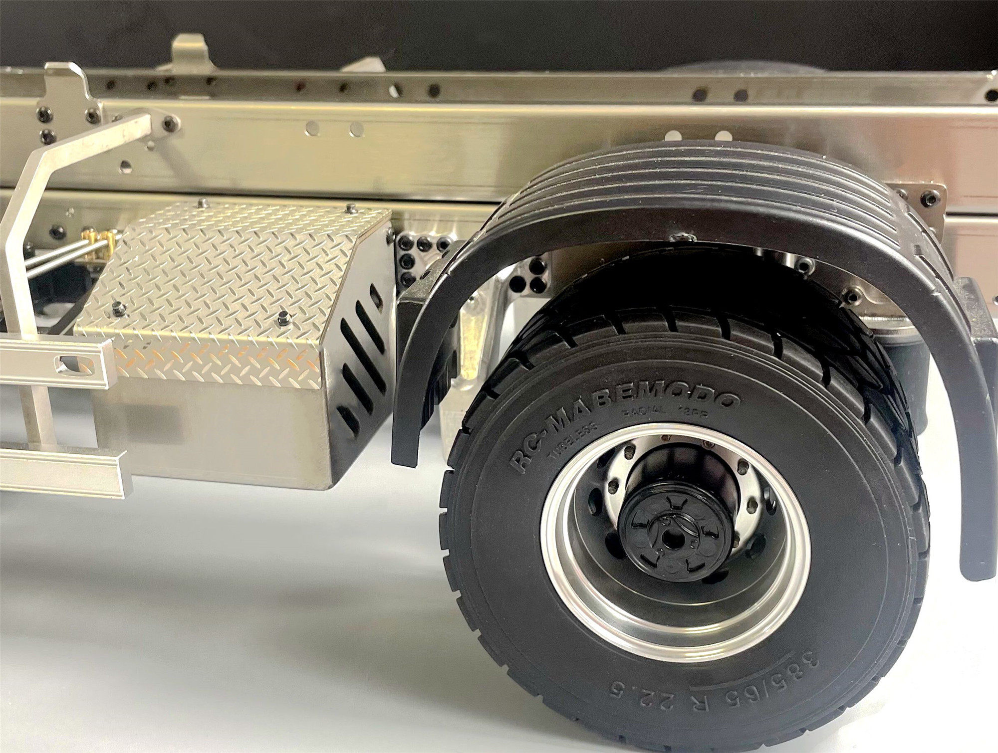 1/14 Für Tamiya Traktor Kopf Schlammpfanne Simulations-Metallverkabelung Werkzeugkasten DIY-Balken-Dekoration – Detail 7