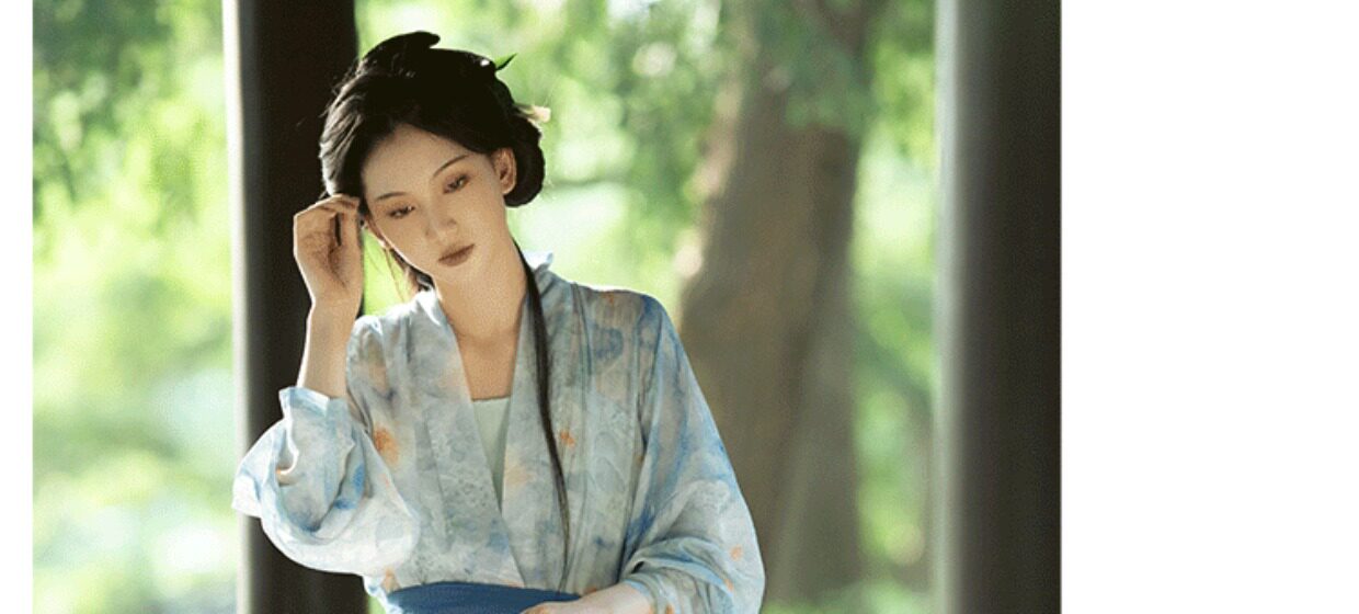 Китайцы одежда наборы 上雲樂 风定池 宋制汉服飞机袖两片裙旋裙日常原创国风女春夏现货