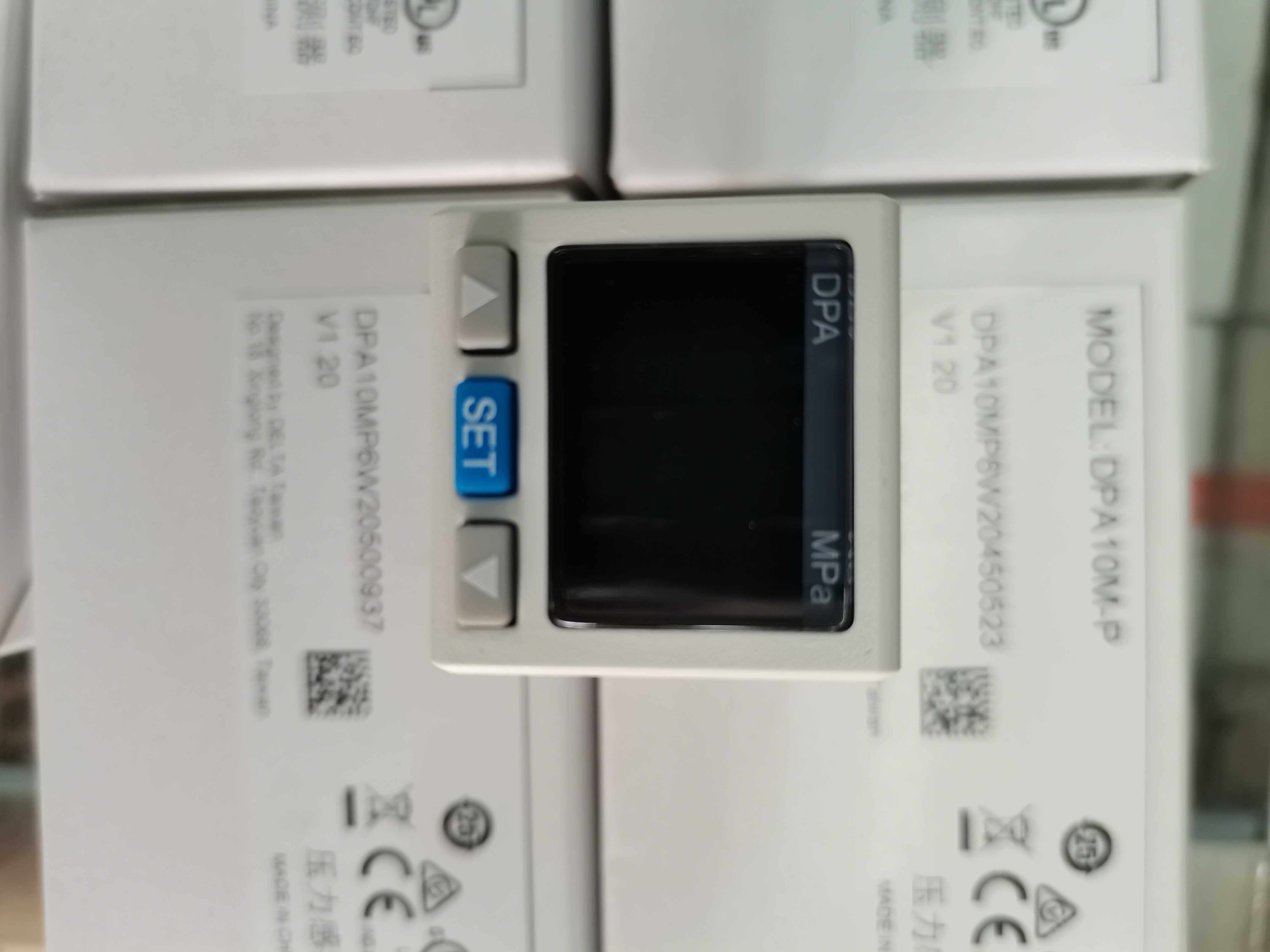 DPA MPa Taiwan Delta pressure switch DPA01M-P DPA10M-P pressure sensor sensor