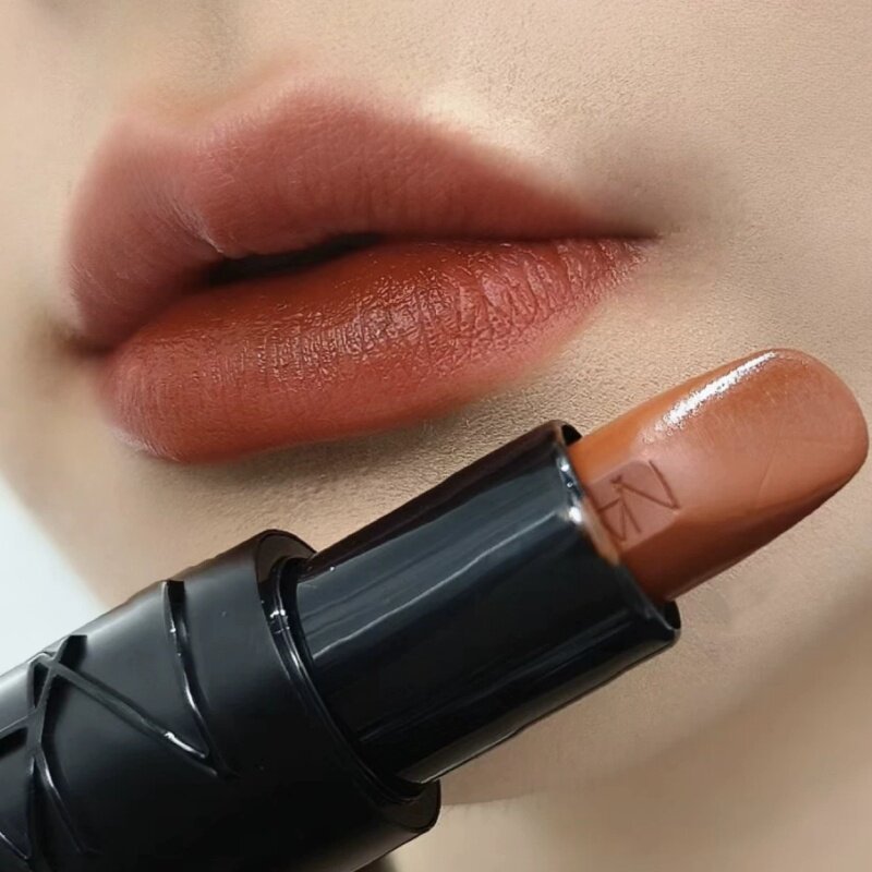 【1件85折】纳斯黑管唇膏口红