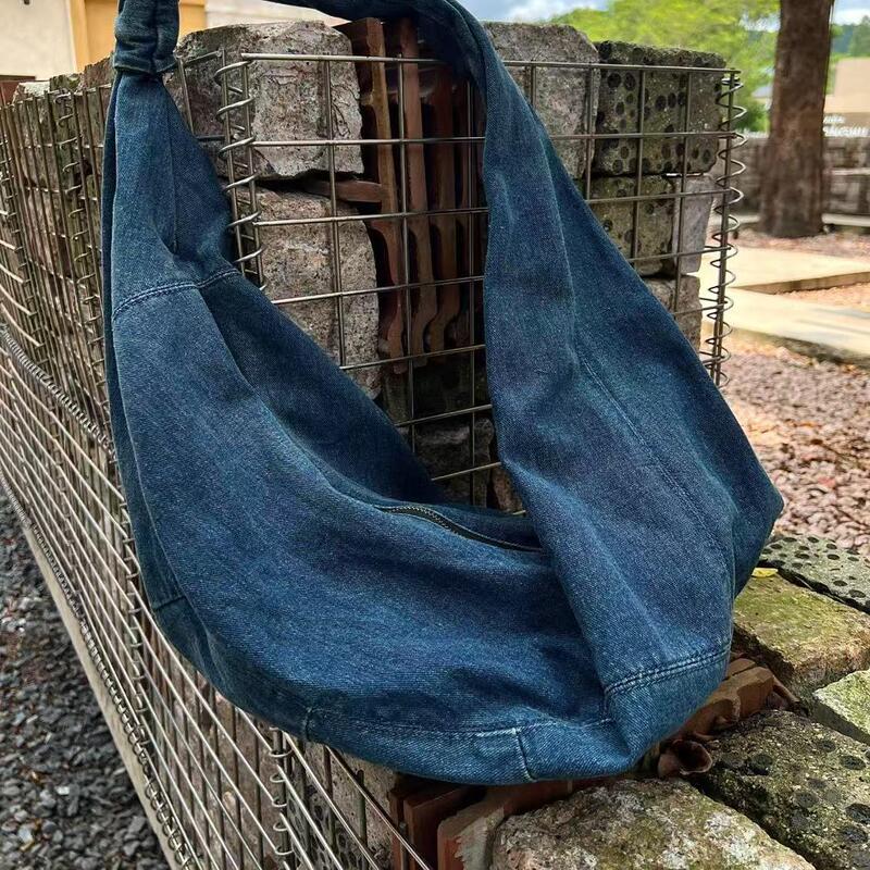 Korean Niche Design 2026 Spring/Summer New Large-Capacity Lazy Style Denim Crossbody Dumpling Retro Crescent Bag