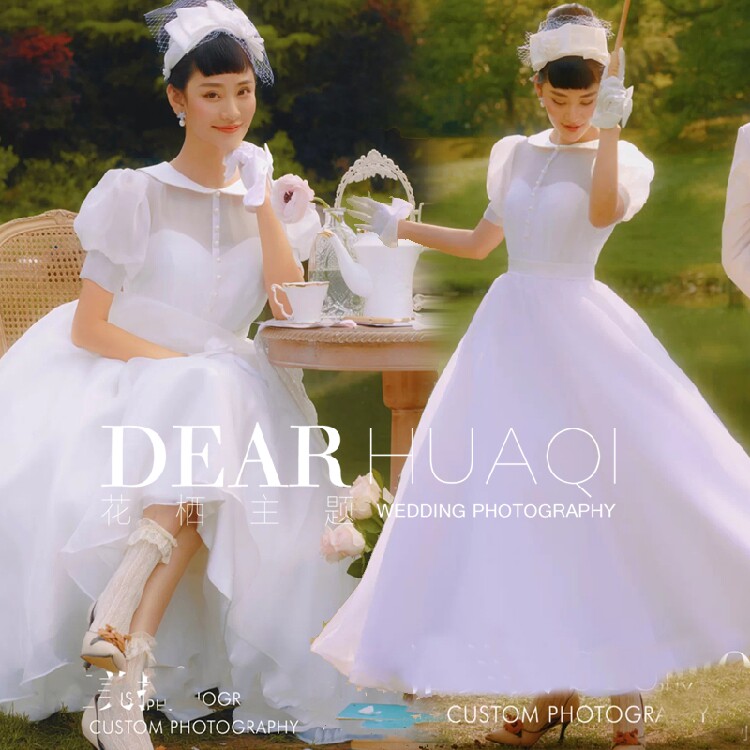 Studio Exhibition New French Retro Art Fan Baisha Outdoor Scene Small Fresh Couple Theme Photo Photography Clothing