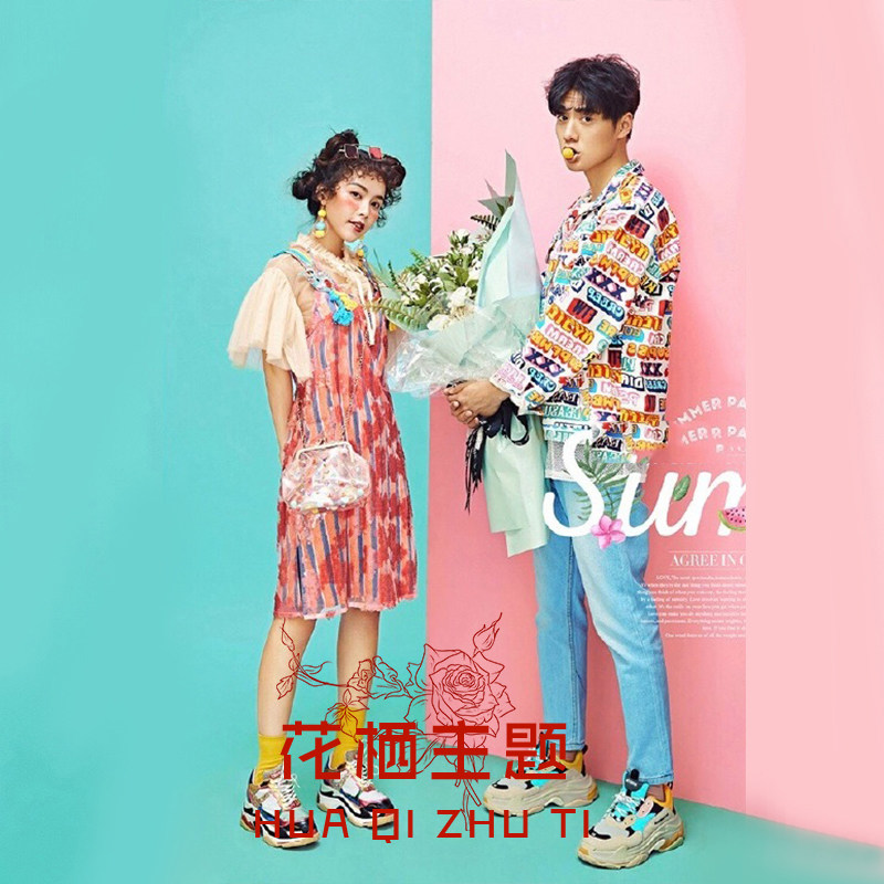 The exhibition's new photo studio theme clothing couples photo personality exterior travel photography street photography literature and art style photography clothing women