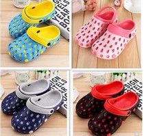 Cool slippers big head men and women wild non-slip personality hollow summer pig cage shoes outside the kitchen boys seaside