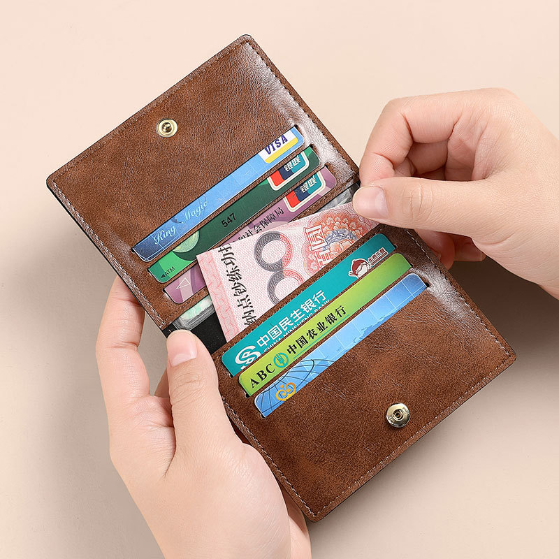 Retro Oil Wax Leather Card Bag for Women, New Ultra-Thin and Compact Bank Id Card Holder, Driver's License Small Wallet, Simple Card Holder