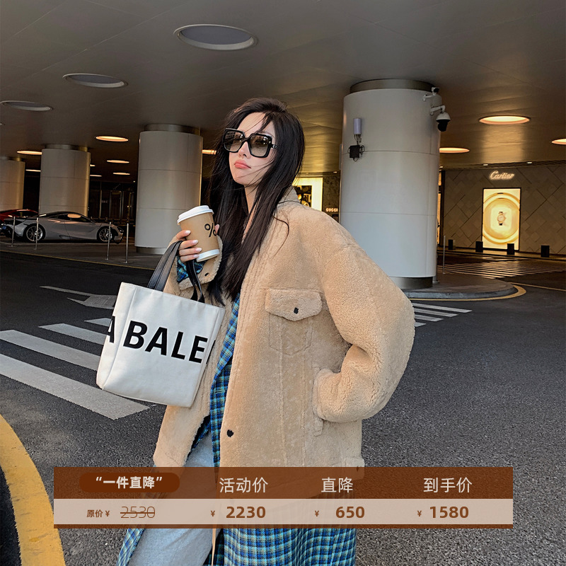 Pay Zen soul and wind import Merlinu fur integrated female fur coat grain sensary wool jacket