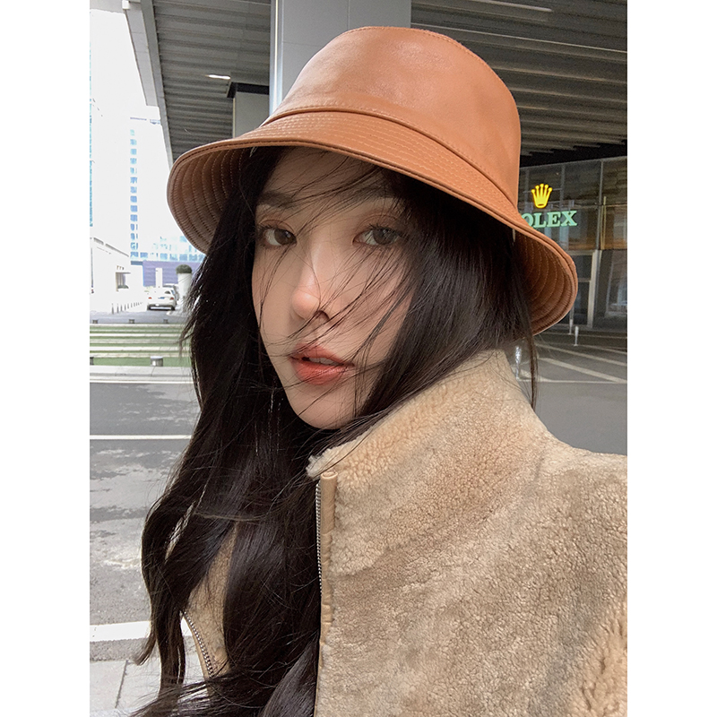 Fu Zhi'en Seventh Anniversary Commemorative Hat Custom two-color New Zealand imported sheepskin casual versatile fisherman hat