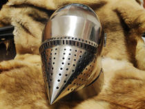 -Spot-Medieval riders helmet bascinet dog face armor 14-century uncovering steel helmet with inner lining