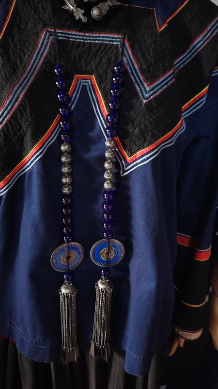 Handmade Vintage Beaded Necklace from the Yi Ethnic Group in Liangshan, Women's Beaded Accessories, Hat Pendant, Large Liangshan Beads with Silver Plating Handmade Vintage Beaded Necklace from the Yi Ethnic Group in Liangshan, Women's Beaded Accessories, Hat Pendant, Large Liangshan Beads with Silver Plating