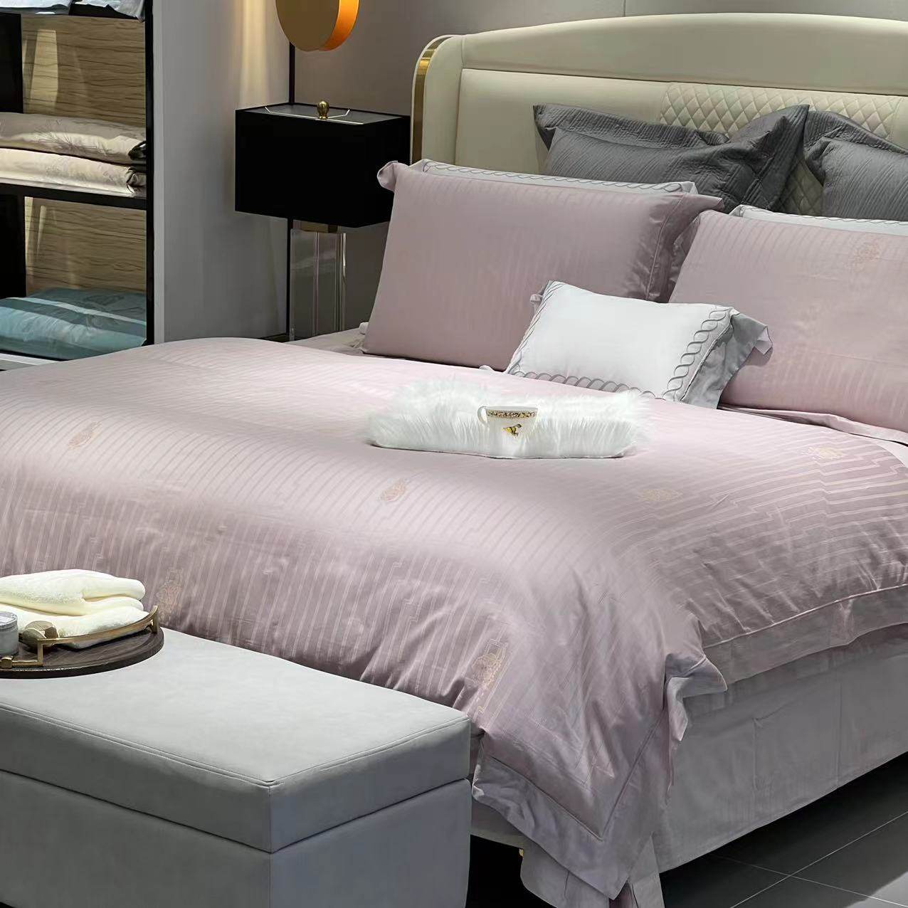 Xiaobai carefully selected Meilai Home Textiles 120s long-staple cotton-dyed jacquard satin set of four