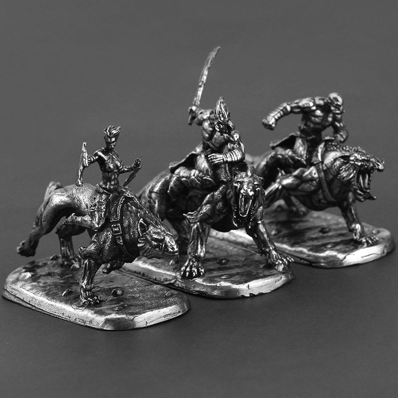 Alloy Metal Orc Warrior Knight Finished Soldier Model Figurine Board Game Piece Car Decoration Gift for Boys