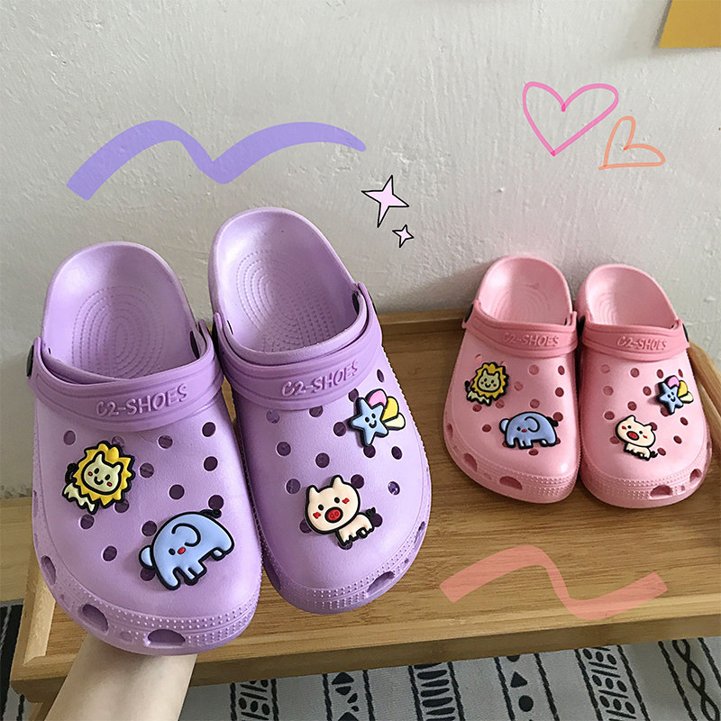 Hole Dongle Shoes Woman Outside Wearing Non-slip Thick Bottom 2020 New Fashion 100 Hitch Tide Net Red Cartoon Cute Sandal Sandals Shoes