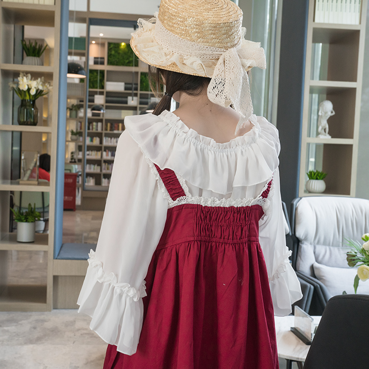 Nước sốt trái cây cửa hàng chiffon lolita bên trong quây vai cổ áo gỗ tai lỏng quan điểm ánh sáng trumpet tay áo áo sơ mi voan