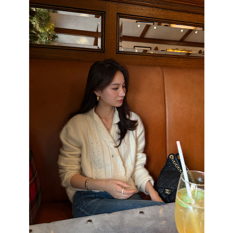 Reliable Keep Kapu Raccoon Fur and Sheep Wool Blend Beige Short Crochet Knit Top for Women Winter