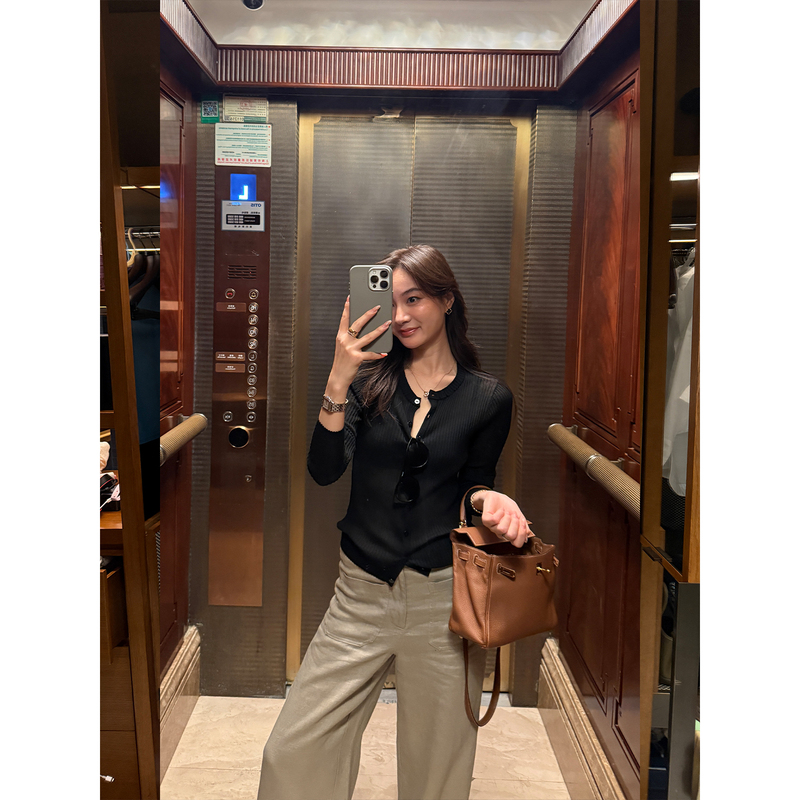 Reliable Keep Kapu Curve Plus Triacetate Cotton Premium Short Knit Cardigan Round Neck Button Cardigan