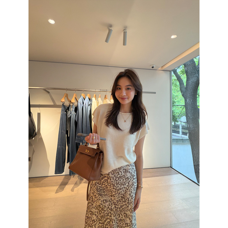 Reliable Keep Kapu, Everyone Loves to Wear It, Lyocell Loose-Fitting Thin Skin-Friendly Round-Neck Sleeveless Knitted Top for Women Reliable Keep Kapu, Everyone Loves to Wear It, Lyocell Loose-Fitting Thin Skin-Friendly Round-Neck Sleeveless Knitted Top for Women