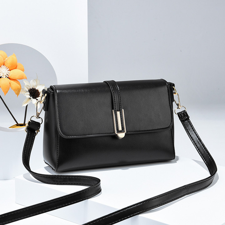 Middle-aged and elderly women's bag mother-in-law grandma small bag 2022 new elderly one-shoulder messenger bag middle-aged cross bag