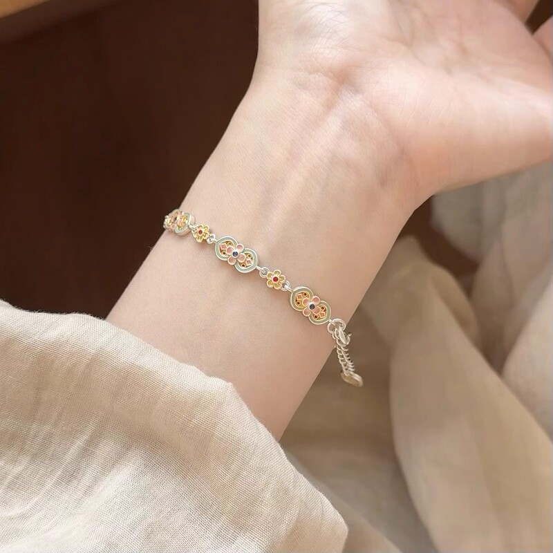 Enamel Flower Bracelet, Ancient Charm, Exquisite and Elegant, Gentle Bracelet for Women, Light Luxury, High-End Chain Bracelet Jewelry