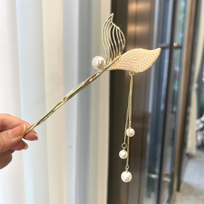 images 0:New high-end sensory mermaid tail hairpin hairpin pearl water drilling hairpin hairpin hair hairpin 2022