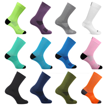 2022 New Mid-calf Cycling Socks Outdoor Breathable Spring and Autumn Mens and Womens Running Socks Cycling Sports Socks Available in Multiple Colors