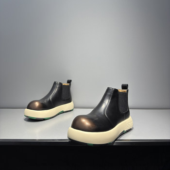 Large toe men's fashionable and versatile chelsea boots