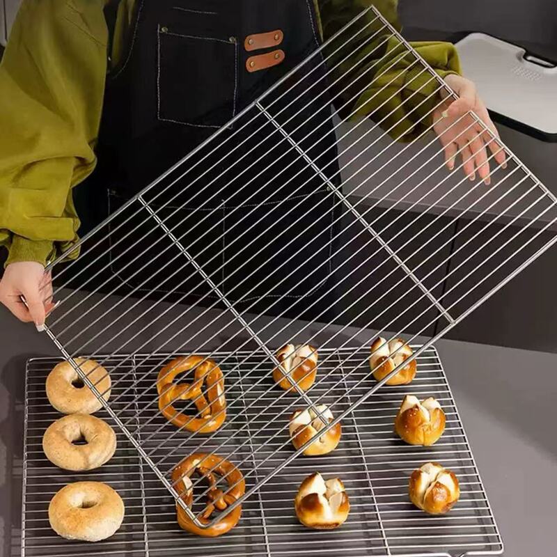 Stainless Steel 60* 40cm Cooling Rack for Cakes, Biscuits, Bread, Baking, and Barbecue Stainless Steel 60* 40cm Cooling Rack for Cakes, Biscuits, Bread, Baking, and Barbecue