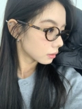 Чжан Юанинг и те же очки для девушки Miu Book Nerd Myopic Myopia может предотвратить синий свет ретро и тонкий, тонкий зеркальный рам