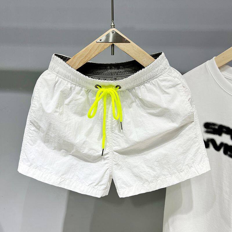 2026 Summer Men's Shorts, Three-Quarter Length, Trendy Solid Color, Couple's Beach Surfing Swimming Trunks, Thin Quick-Drying, Suitable for Outdoor Wear