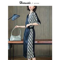 2022 springtime repound emulated silk one-piece dress woman v collar black and white hit color letter mulberry silk in a long knee skirt