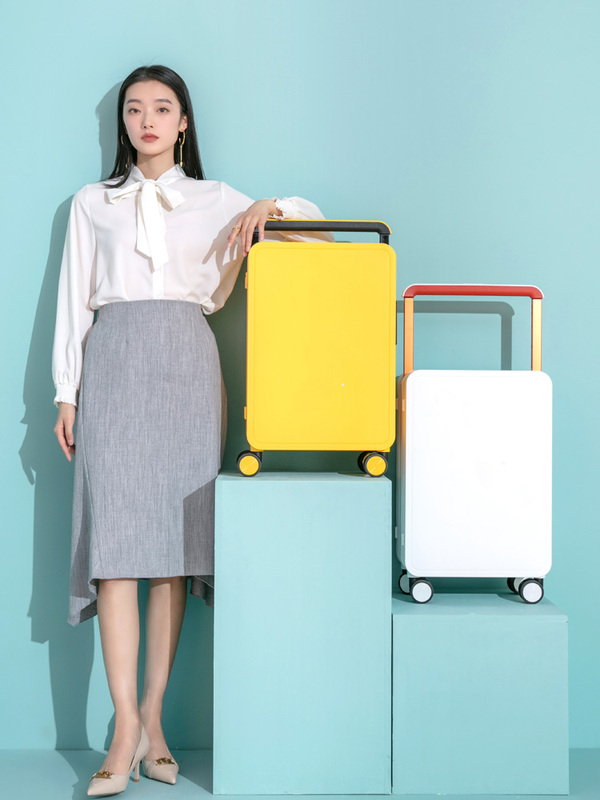 High-End Embedded Mid-Mounted Wide Handle Suitcase for Women 20inch Travel Carry-On Suitcase Fashionable Spinner Leather Suitcase 24