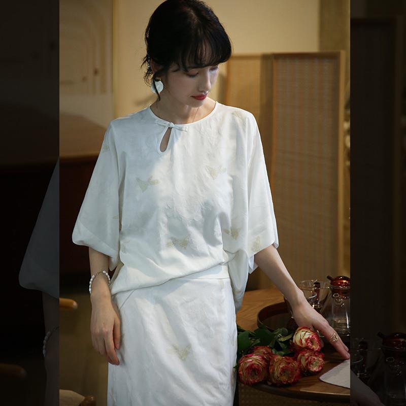  S/160 pre -sale 15 days of delivery is a size+White -bottom golden flower top pre -sale for 15 days shipment   + $47.14 