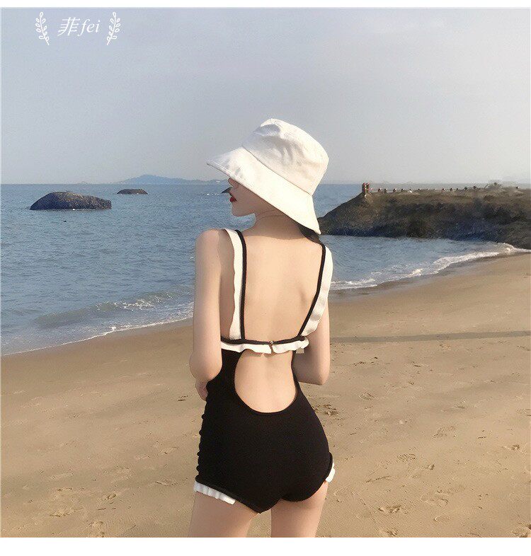 One-piece hot spring swimsuit women's 2021 new fashion fairy gas cover meat bikini small chest cover belly is thin and conservative