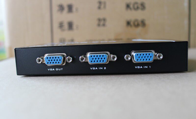 New Maituo MT-15 -2CH high-definition VGA switcher DDC resolution recognition common hedonator two-in-one-out