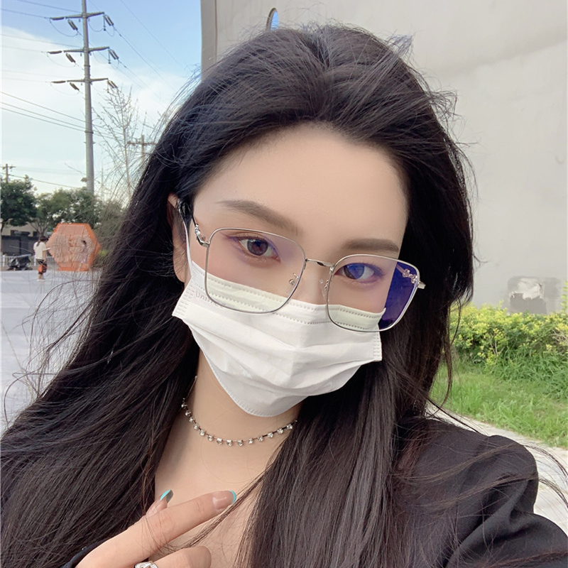 Myopia female Korean version trendy large square frame glasses anti-blue light anti-radiation plain face small net red same style eye protection frame