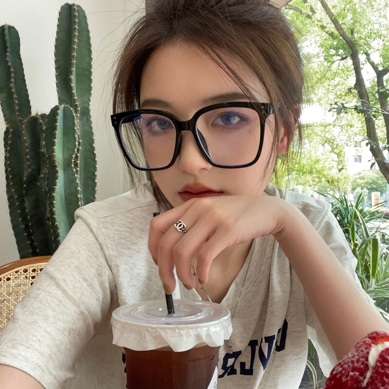 Trendy Large Black Frame Glasses for Women, Korean Style, Suitable for Nearsightedness, Make the Face Look Slimmer, Can Be Customized with Prescription Lenses