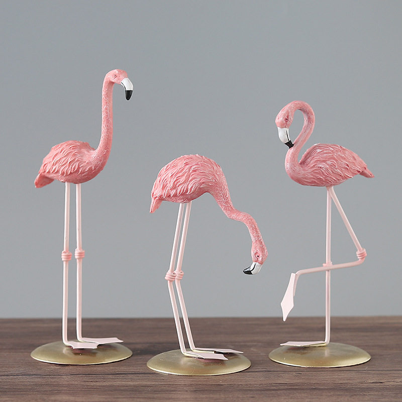 Pink girl heart ins resin flamingo ornaments Nordic living room desktop station flamingo decorations