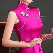  Rose Eros heavy satin purple simple catwalk performance Modern retro long cheongsam seiko flower buckle gold branches and jade leaves