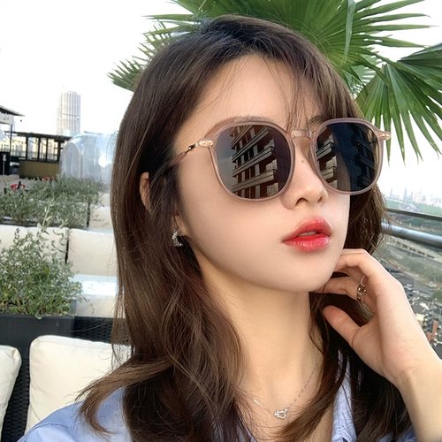 Коричневые солнцезащитные очки для женщин с высококачественными солнцезащитными очками для женщин квадратной и круглой лице