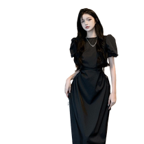2024 new French high-end temperament Hepburn cold style womens high-end retro niche waistless dress summer