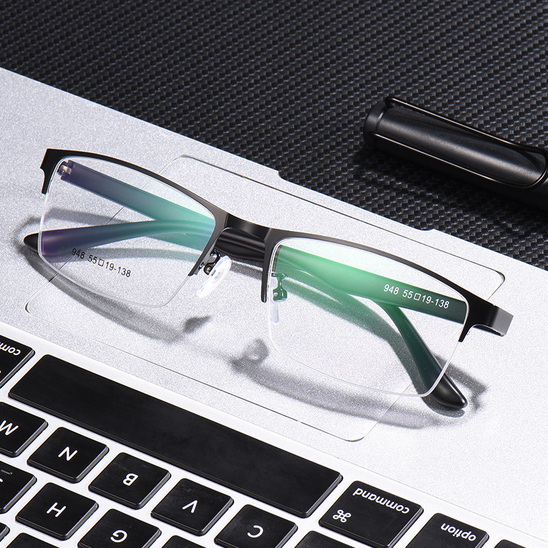 Men with finished myopia glasses ultra light half frame glasses color discoloration full frame glasses anti-blue radiation scattered eyes
