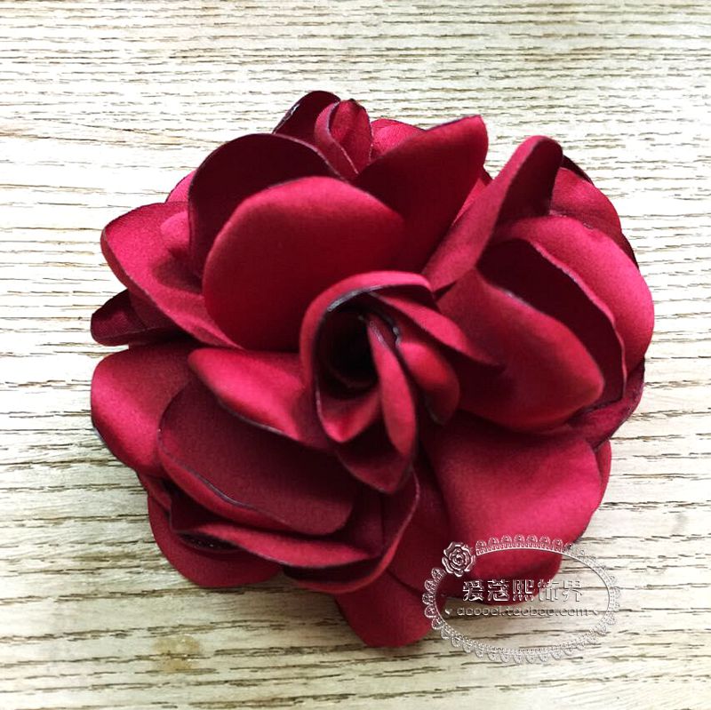Hàn Quốc cao cấp vải lụa cao cấp hoa trà lớn dụng cụ trang phục phụ kiện trâm cài trâm cài kim hoa ghim cài áo PNJ