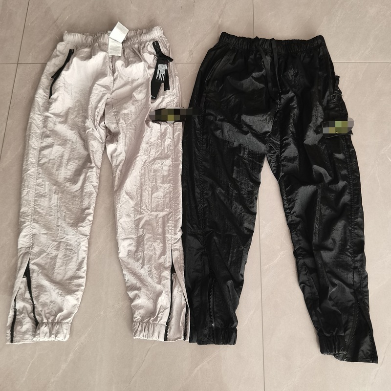 In-Stock Summer Stone Compass Metal Nylon Casual Pants Loose Outdoor Functional Trousers Teenage Men's Fashion Trend 1