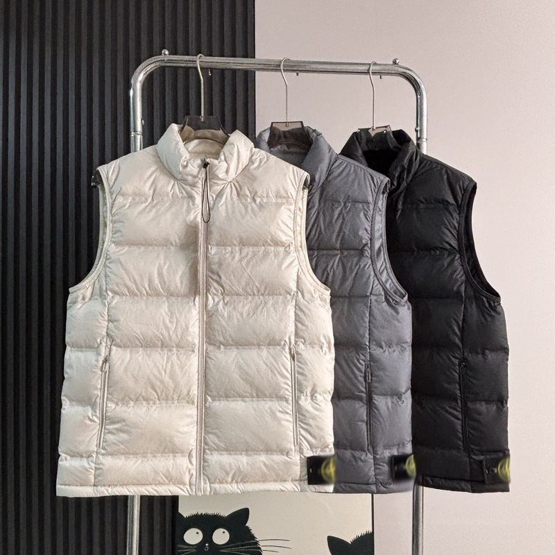 Trendy Brand Compass Stone Reversible Vest down Jacket 90% down Lightweight Warm White Duck down Vest for Men and Women