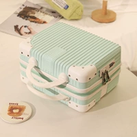 Мятно-зеленый [стиль с завернутым в угол]